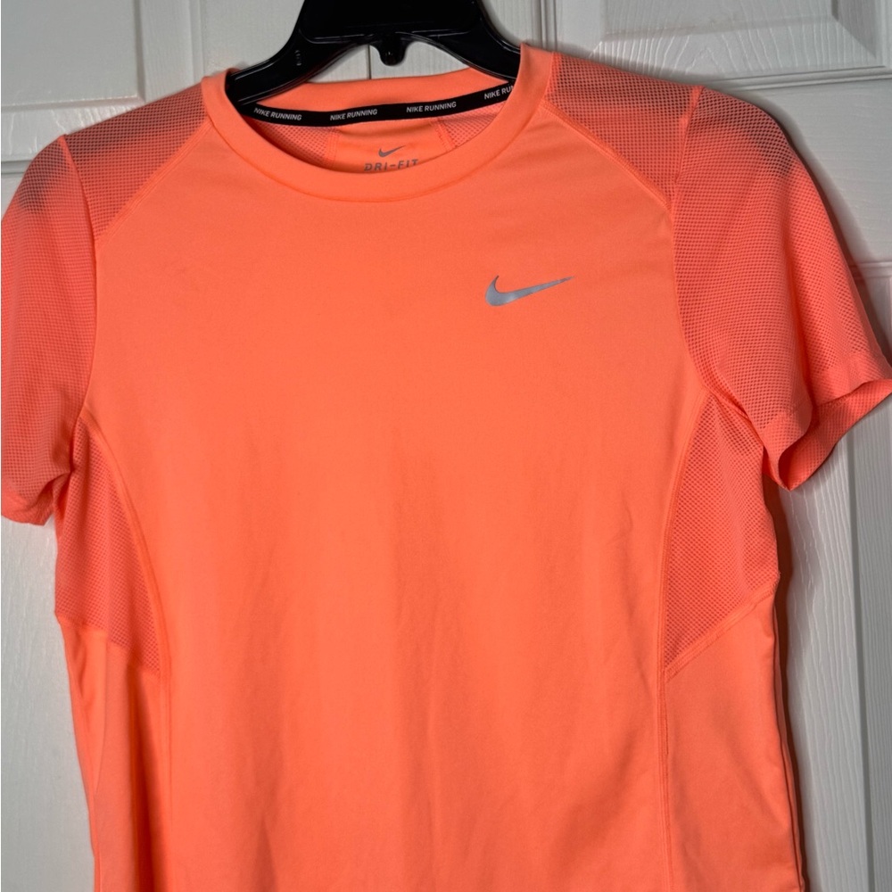Nike Women's Vibrant Coral Short Sleeve Tee - Picture 7 of 14
